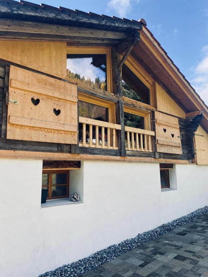 Chalet Baergstaeger 라우터브루넨 외부 사진